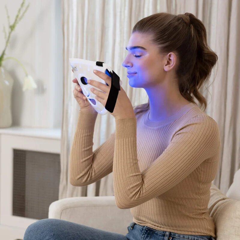 Silk'n LED zkrášlující maska na obličej 1 ks