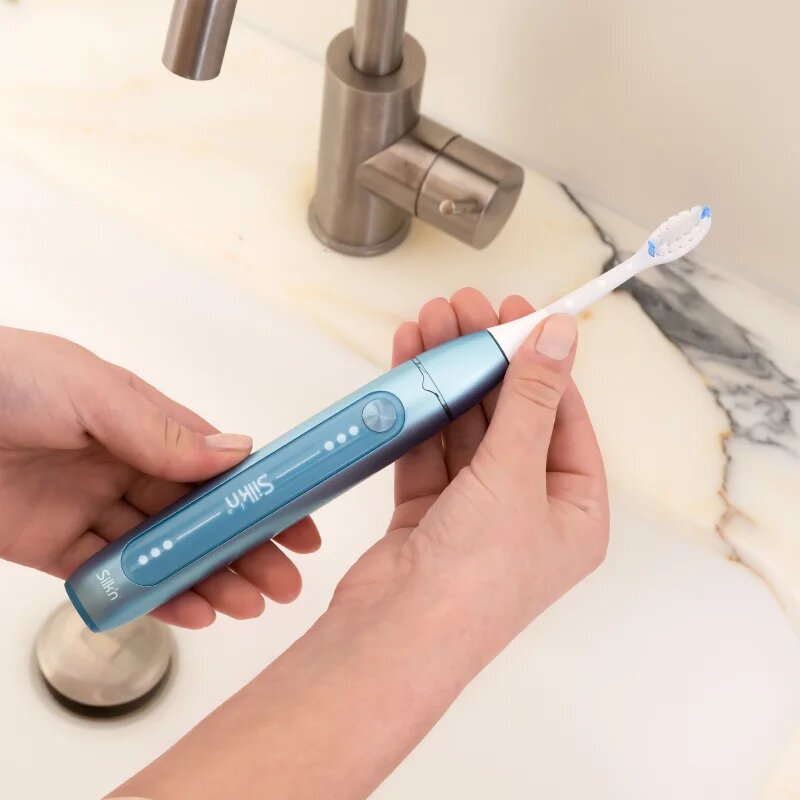 Silk'n SonicYou sonický elektrický zubní kartáček Light Blue 1 ks