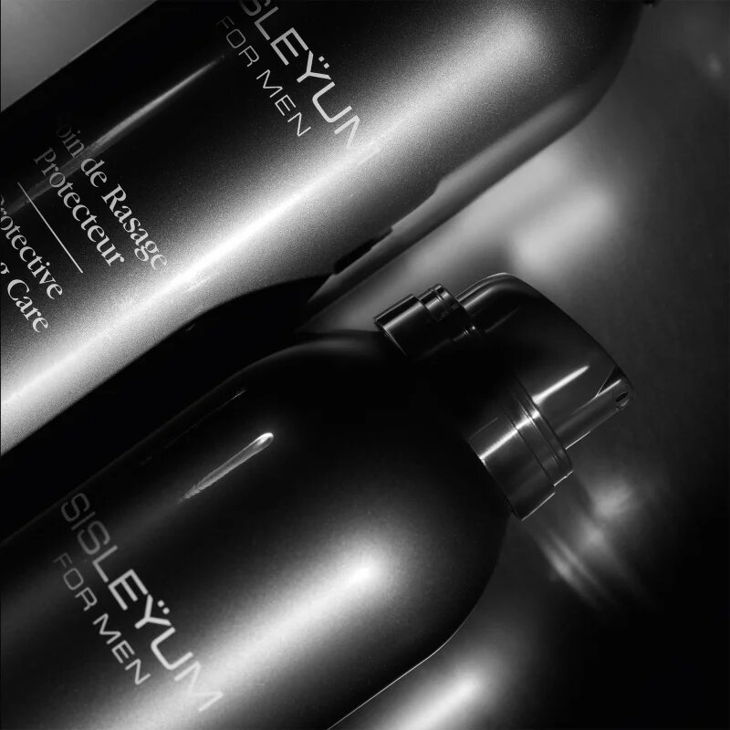 Sisley Sisleÿum Protective Shaving Care pěna na holení se zklidňujícím účinkem pro muže 150 ml