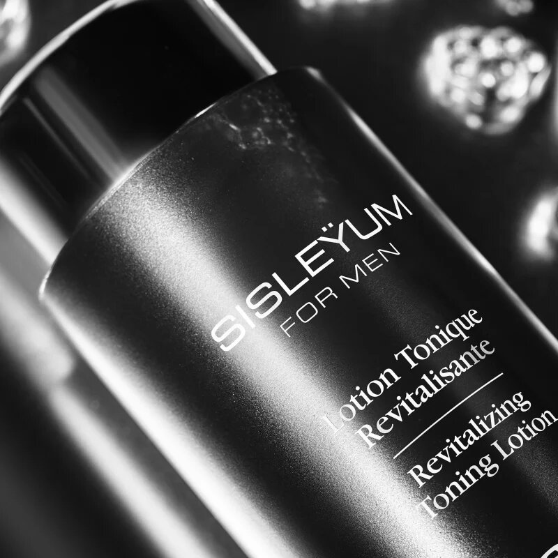 Sisley Sisleÿum Revitalizing Toning Lotion tonizační pleťová voda pro obnovu kožní bariéry pro muže 150 ml