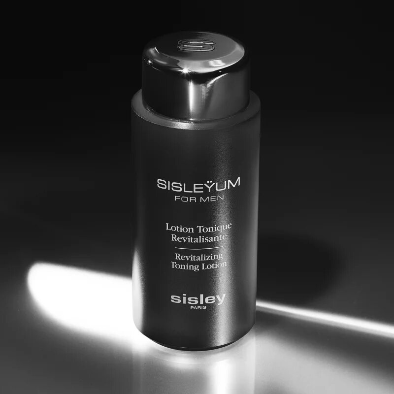 Sisley Sisleÿum Revitalizing Toning Lotion tonizační pleťová voda pro obnovu kožní bariéry pro muže 150 ml