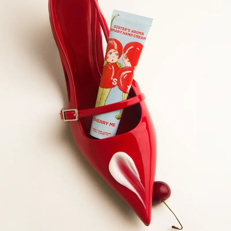 Sister's Aroma Smart Hand Cream Cherry Me pečující krém na ruce pro ženy 30 ml