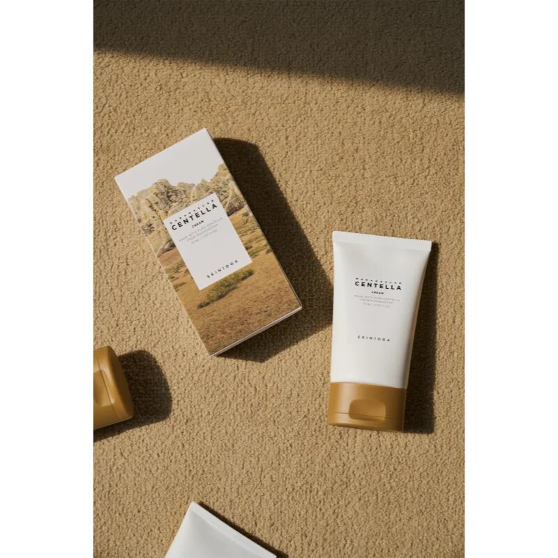 SKIN1004 Madagascar Centella Cream lehký zklidňující krém pro citlivou a podrážděnou pleť 75 ml