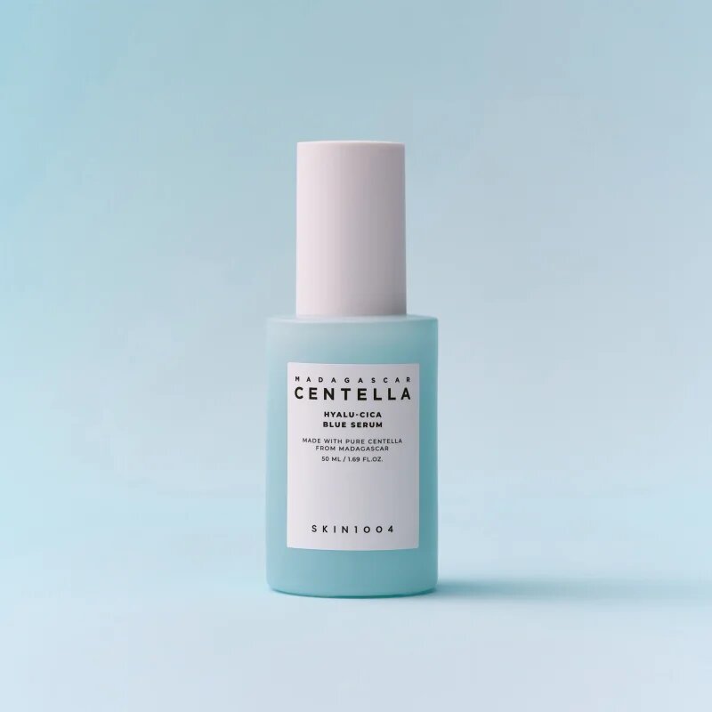 SKIN1004 Madagascar Centella Hyalu-Cica Blue Serum intenzivně hydratační sérum pro zklidnění a posílení citlivé pleti 50 ml