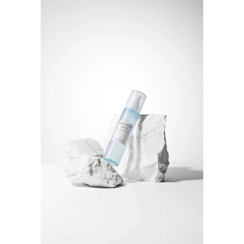 SKIN1004 Madagascar Centella Hyalu-Cica Cloudy Mist hydratační mlha se zklidňujícím účinkem 120 ml