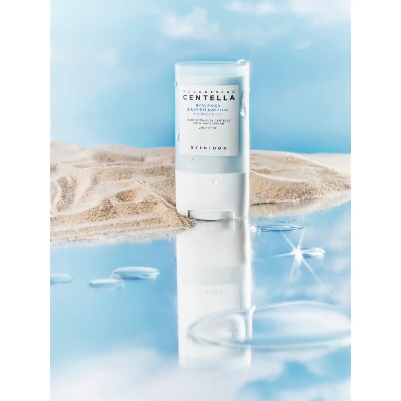 SKIN1004 Madagascar Centella Hyalu-Cica Silky-Fit Sun Stick ochranná hydratační tyčinka SPF 50+ 20 g