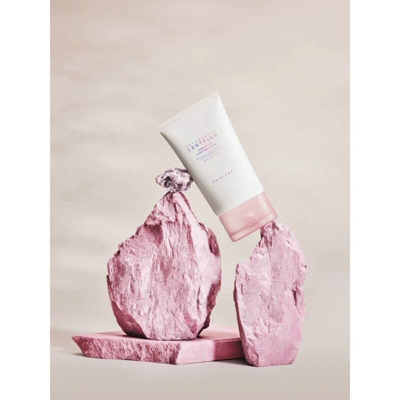 SKIN1004 Madagascar Centella Poremizing Light Gel Cream lehký gelový krém pro vyhlazení pleti a minimalizaci pórů 75 ml
