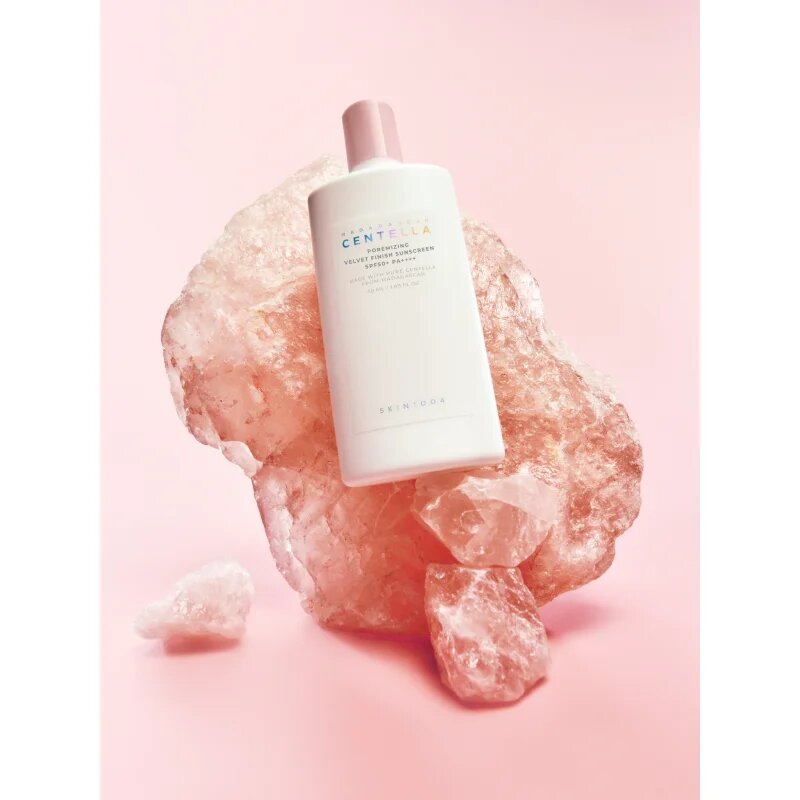 SKIN1004 Madagascar Centella Poremizing Velvet Finish Sunscreen opalovací krém na obličej pro mastnou pleť SPF 50+ 50 ml