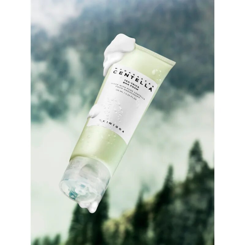 SKIN1004 Madagascar Centella Tea-Trica BHA Foam hloubkově čisticí pěna pro problematickou pleť akné 125 ml