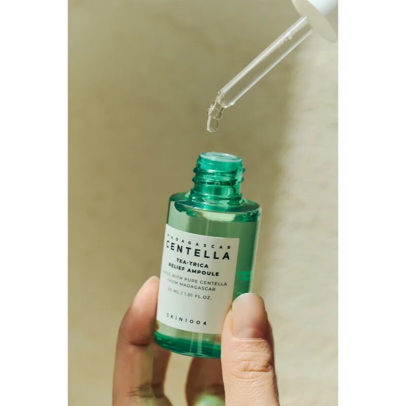 SKIN1004 Madagascar Centella Tea-Trica Relief Ampoule zklidňující pleťové sérum pro problematickou pleť akné 30 ml