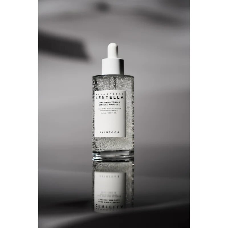 SKIN1004 Madagascar Centella Tone Brightening Capsule Ampoule hydratační sérum pro rozjasnění a vyhlazení pleti 100 ml