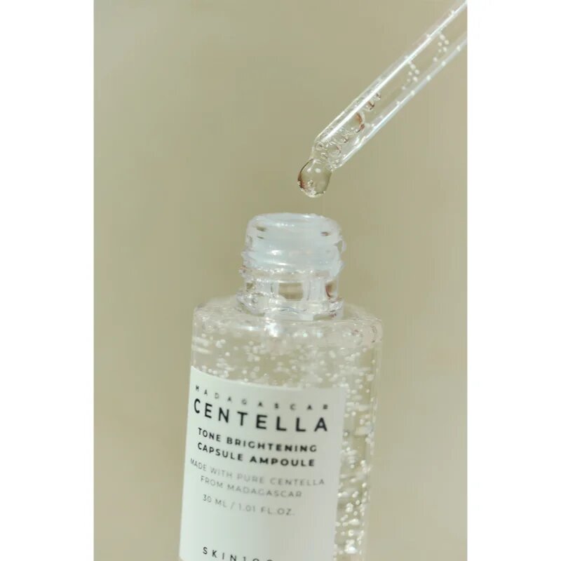 SKIN1004 Madagascar Centella Tone Brightening Capsule Ampoule hydratační sérum pro rozjasnění a vyhlazení pleti 30 ml