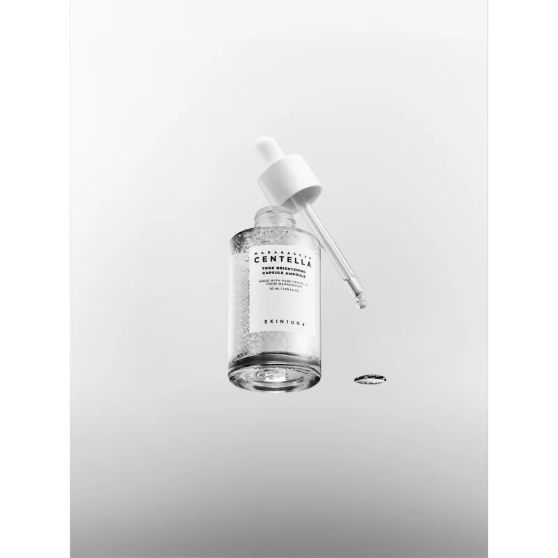 SKIN1004 Madagascar Centella Tone Brightening Capsule Ampoule hydratační sérum pro rozjasnění a vyhlazení pleti 50 ml