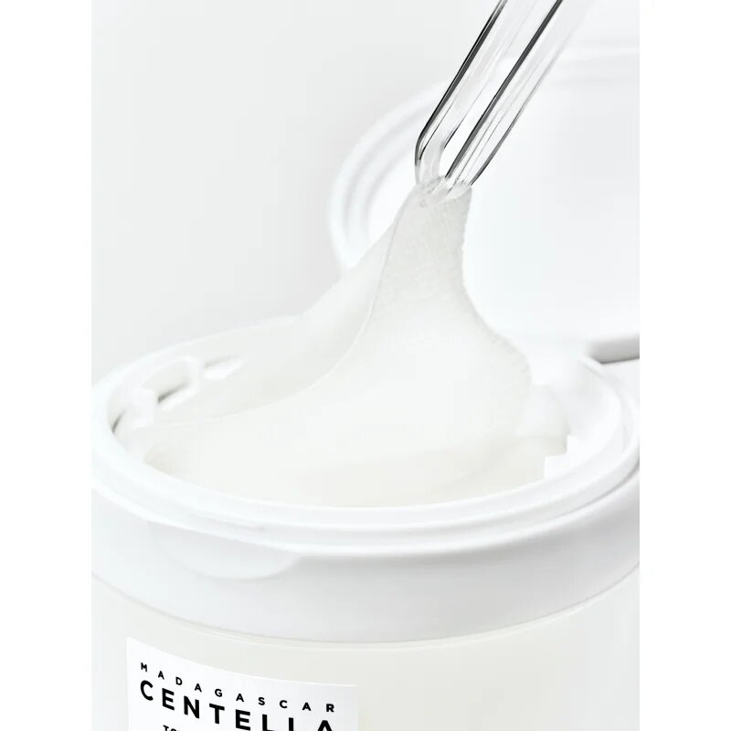 SKIN1004 Madagascar Centella Tone Brightening Dark Spot Ampoule Pad tonizační polštářky proti tmavým skvrnám 60 ks