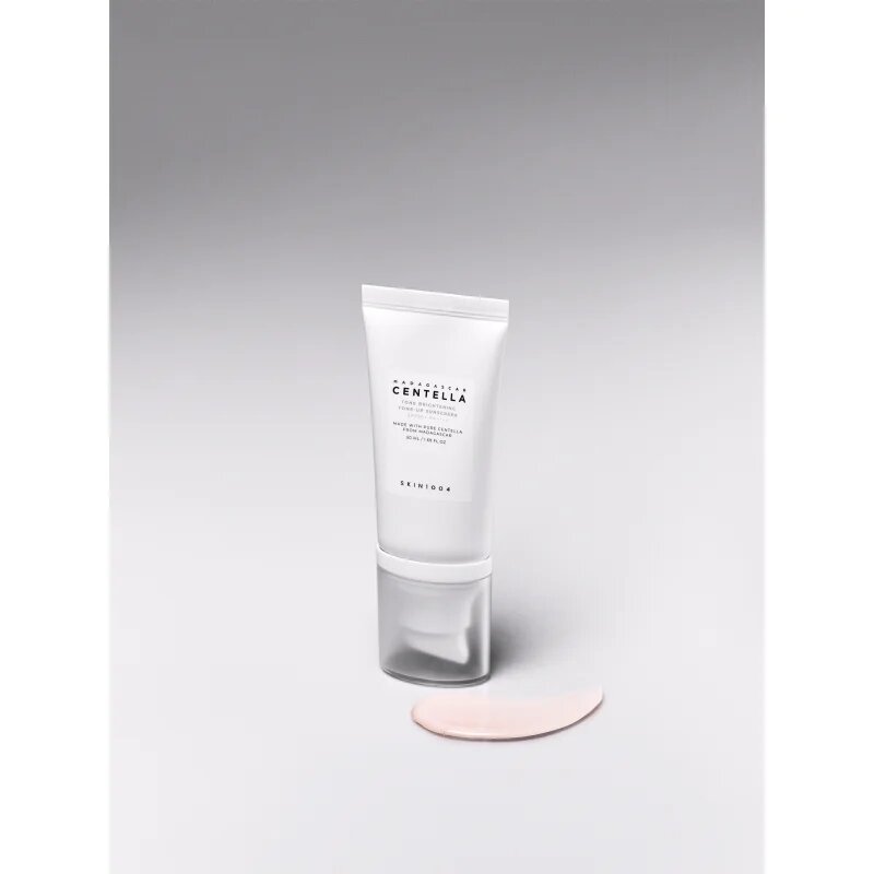 SKIN1004 Madagascar Centella Tone Brightening Tone-Up Sunscreen ochranný tónovaný fluid na obličej pro rozjasnění pleti SPF 50+ 50 ml