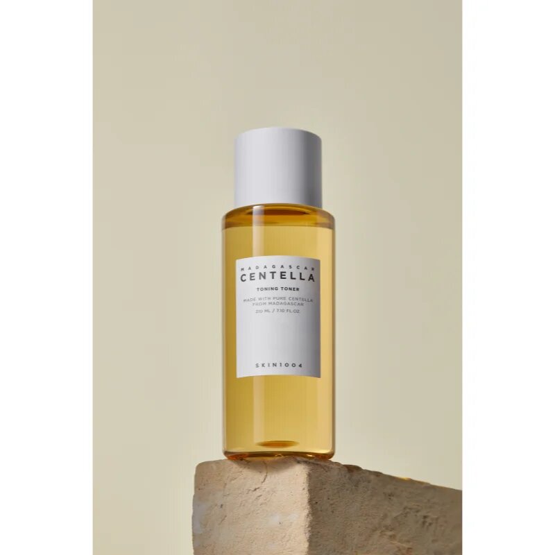 SKIN1004 Madagascar Centella Toning Toner jemné exfoliační tonikum pro citlivou pleť 210 ml