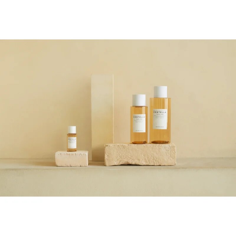 SKIN1004 Madagascar Centella Toning Toner jemné exfoliační tonikum pro citlivou pleť 30 ml