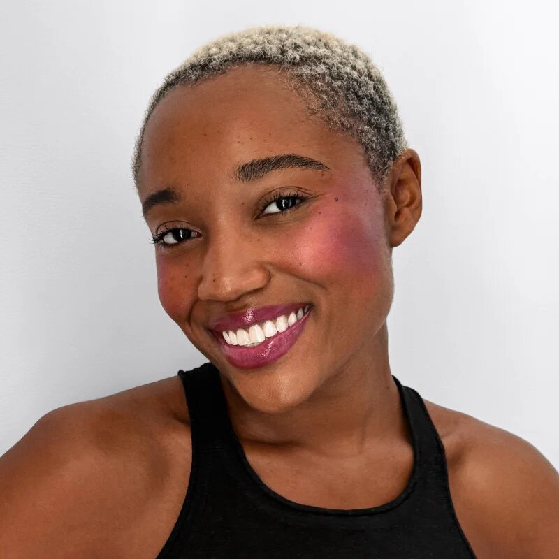 Smashbox LIT STX Blushlighter tvářenka s rozjasňovačem v tyčince odstín Pixel Plum 5 g