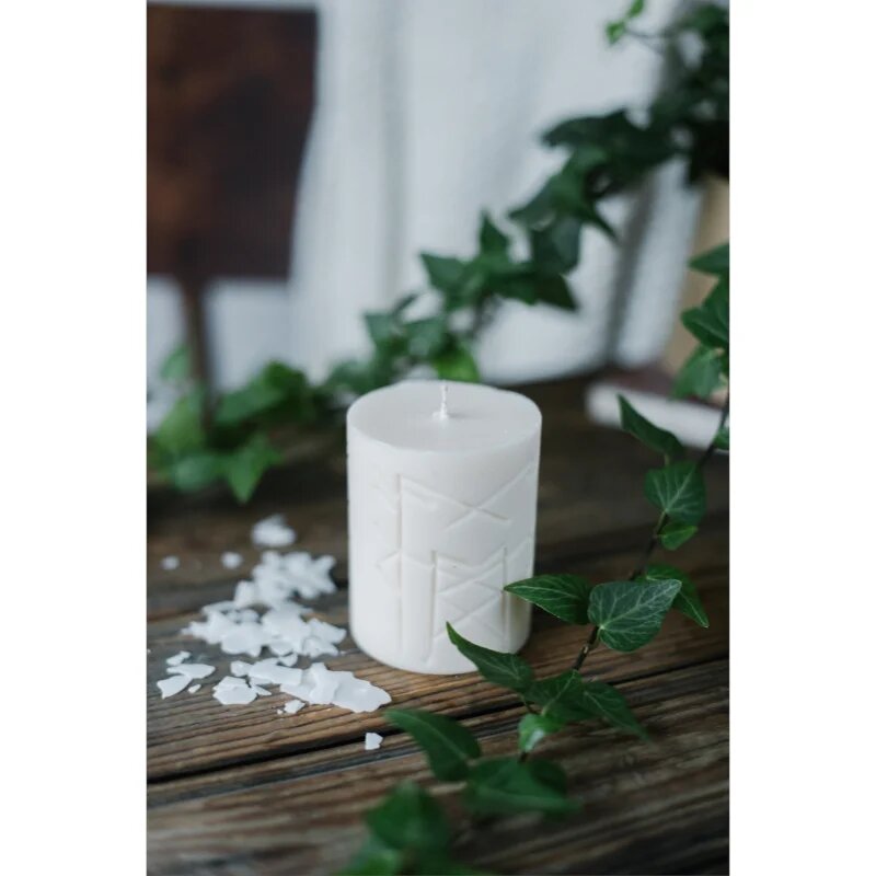 Smells Like Spells Rune Candle Norns vonná svíčka (luck/success) 300 g