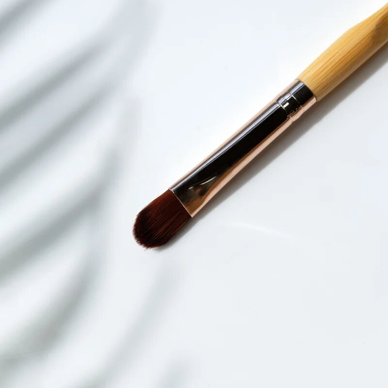 So Eco Eye Shading Brush štětec na oční stíny 1 ks