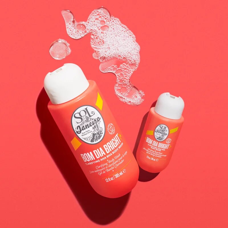 Sol de Janeiro Bom Dia™ Bright Body Wash exfoliační sprchový gel s vyhlazujícím efektem 385 ml