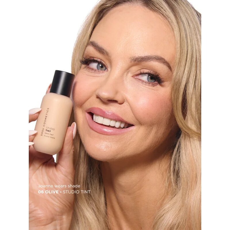 SOSU Cosmetics Studio Tint lehký tónovací fluid odstín 06 Olive 40 ml