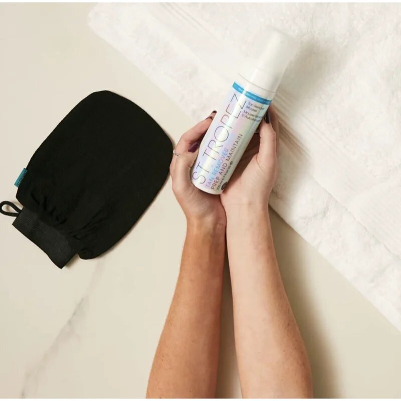 St.Tropez Prep & Maintain rukavice s peelingovým efektem 1 ks