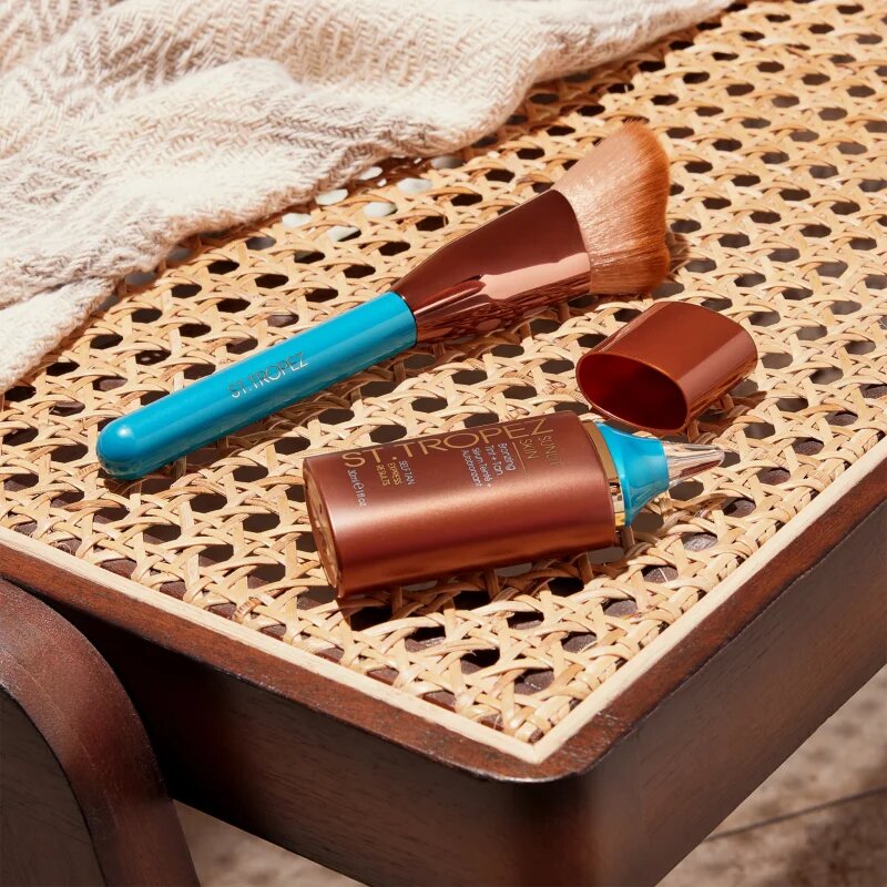 St.Tropez Tantour & Applicator Brush aplikátor na samoopalovací krém 1 ks