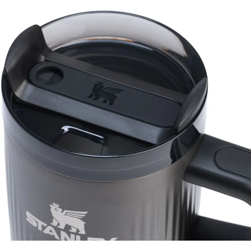 Stanley Quencher H2.O Fluted Tumbler nerezový tumbler s brčkem malý Black PVD 1 ks