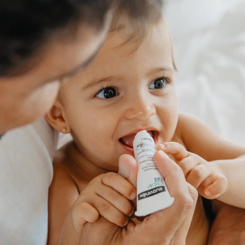 Suavinex CICA Protective Balm ochranný balzám na rty 15 ml