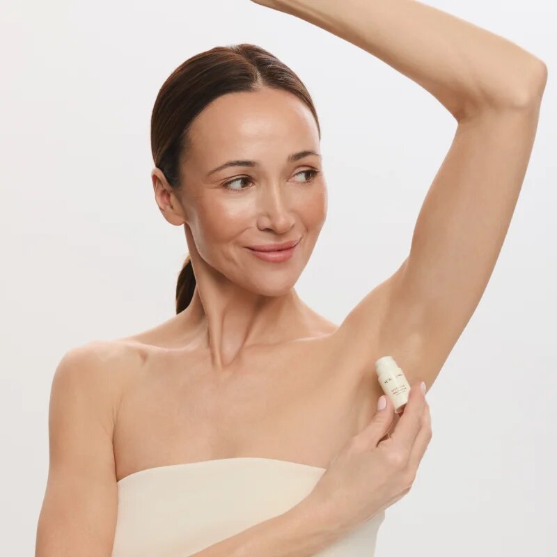 SUNEWMED+ Effective Dual-Function Deodorant Travel Size tuhý deodorant bez obsahu hliníkových solí proti zápachu a pocení 6 g