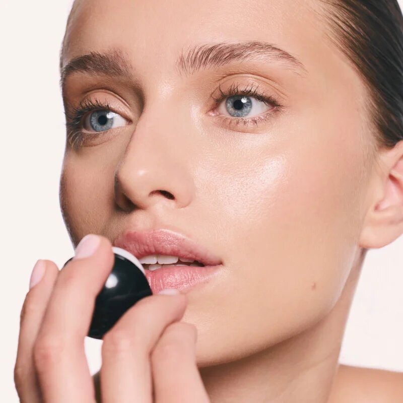 SUNEWMED+ Melon His Kiss Moisturizing Lip Balm hydratační balzám na rty s bambuckým máslem 13 g
