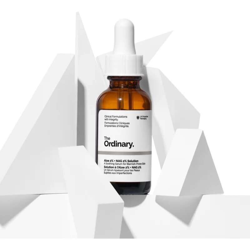 The Ordinary Aloe 2% + NAG 2% Solution zklidňující sérum proti akné 30 ml