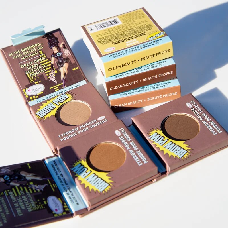 theBalm Browpow® pudr na obočí v praktickém magnetickém pouzdře odstín Light Brown 12 g