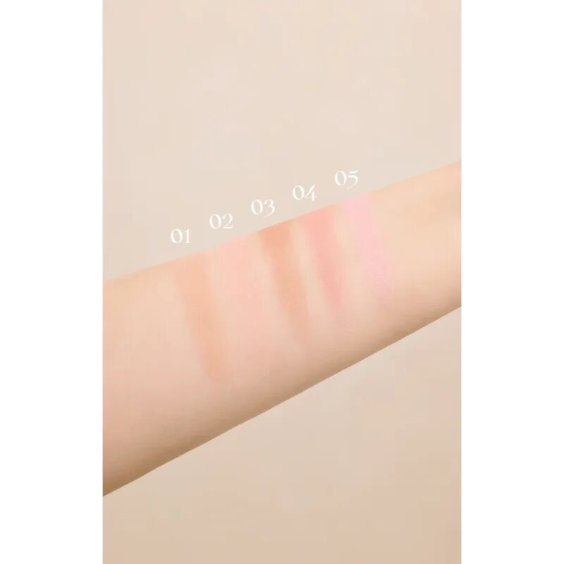 thim Infusion Blush pudrová tvářenka pro rozjasnění pleti odstín 01 Oat 4.5 g
