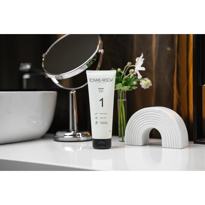 Tomas Arsov Bonfire Shampoo hydratační šampon pro ochranu barvy pro poškozené a barvené vlasy 250 ml