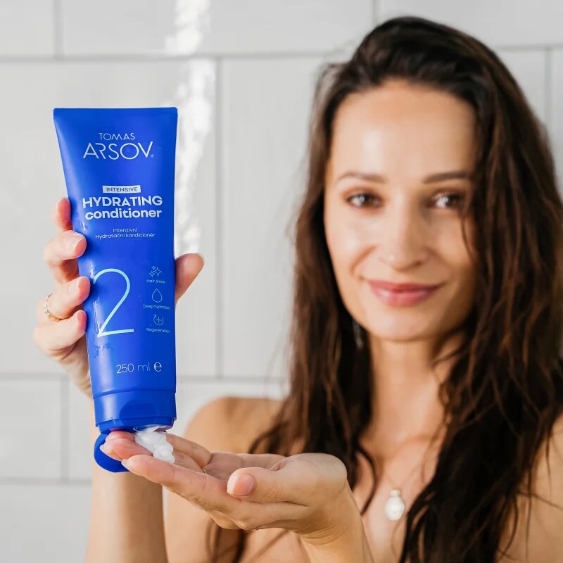 Tomas Arsov Hydrating Conditioner hydratační kondicionér pro suché a poškozené vlasy 250 ml