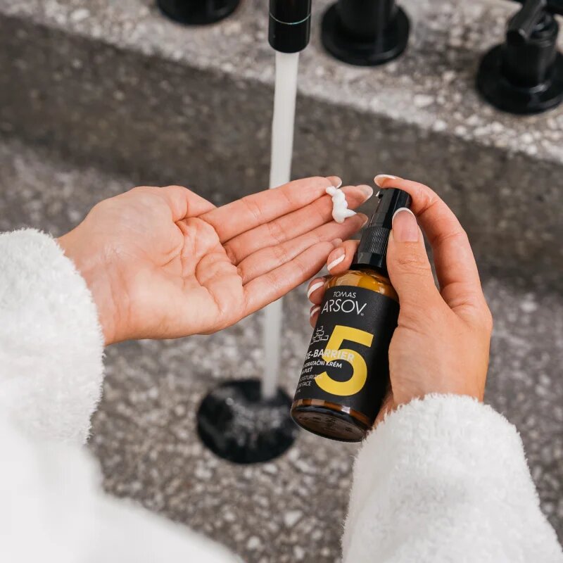 Tomas Arsov Re-Barrier hydratační krém pro všechny typy pleti 50 ml