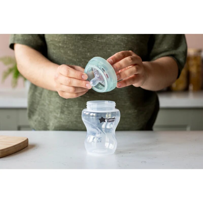 Tommee Tippee Advanced Anti-Colic kojenecká láhev anti-colic samosterilizační Slow Flow 0m+ 3x260 ml
