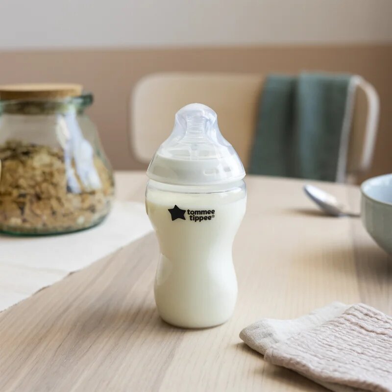 Tommee Tippee Natural Start Anti-Colic samosterilizační kojenecká láhev Slow Flow 0m+ 1 ks