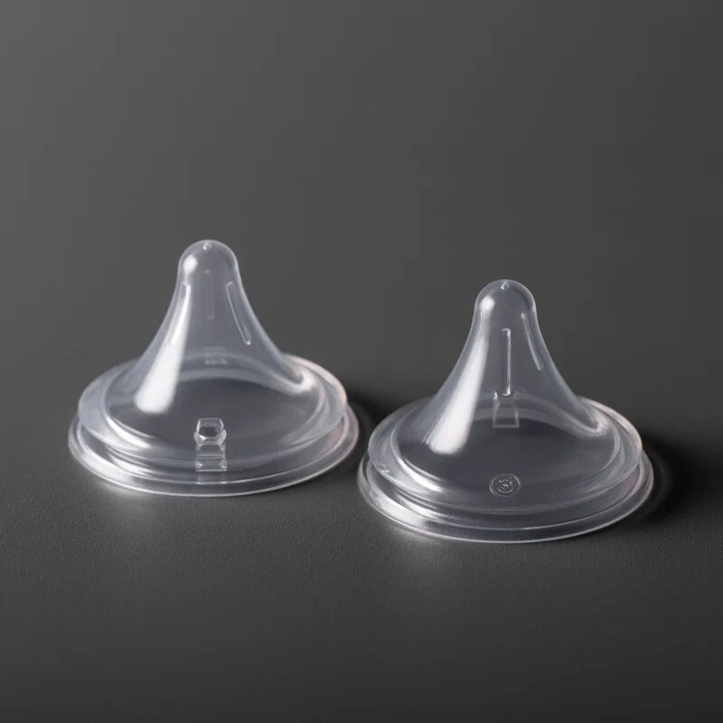 Tommee Tippee Natural Start Deep Latch Teats trojúhelníková savička na lahev rychlý průtok 2 ks