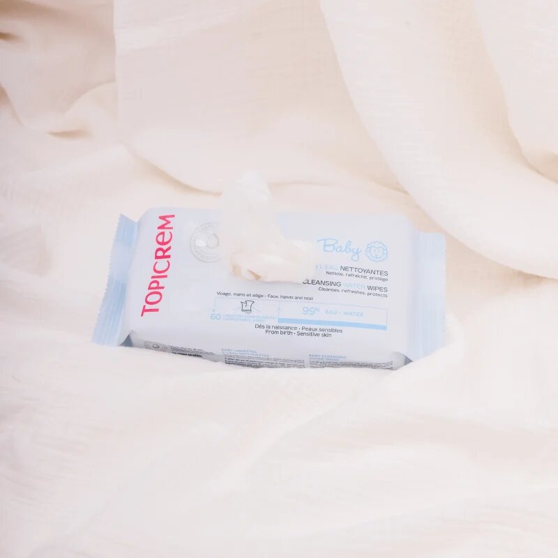 Topicrem BABY Cleansing Water Wipes vlhčené čisticí ubrousky pro děti 60 ks