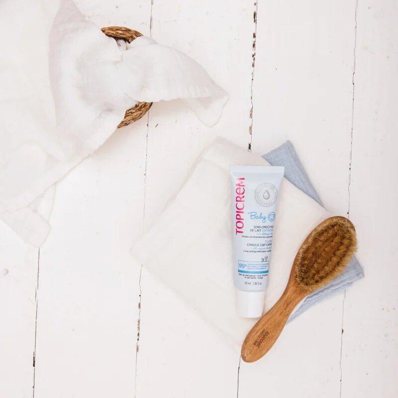 Topicrem BABY Cradle Cap Care gel na mléčné krusty pro děti od narození 40 ml