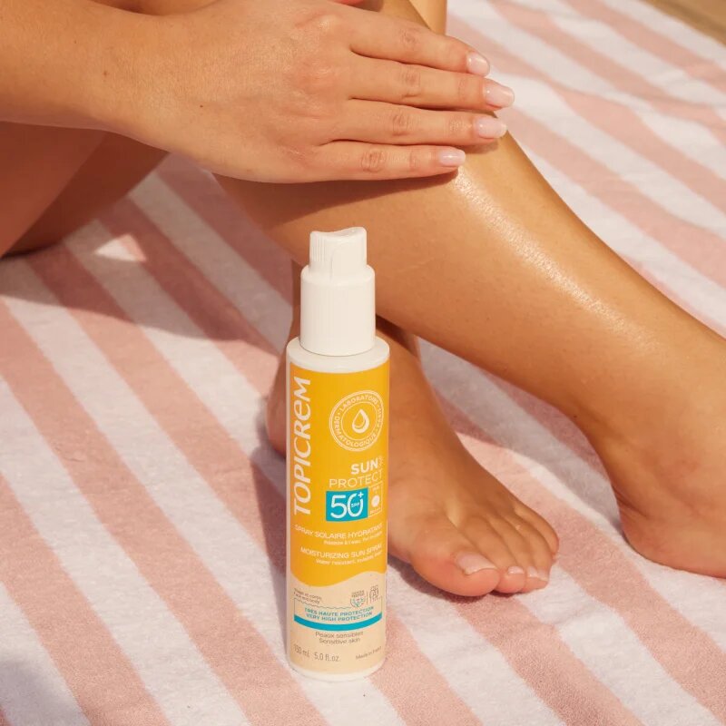 Topicrem Sun Protect Moisturizing Sun Spray ochranný sprej s hydratačním účinkem SPF 50+ 150 ml