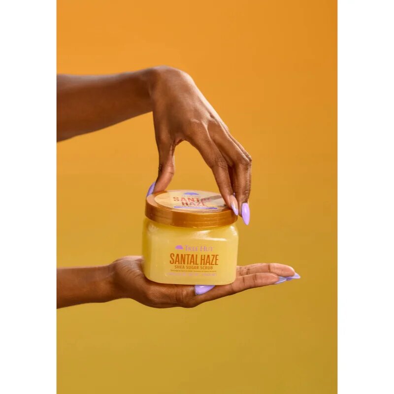 Tree Hut Shea Sugar Scrub Santal Haze cukrový tělový peeling 510 g