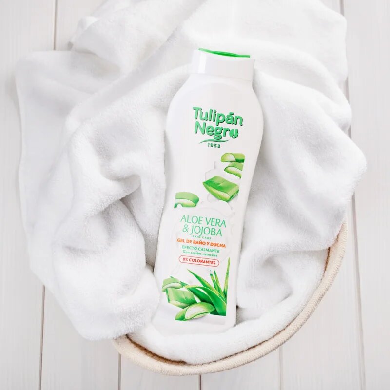Tulipán Negro Aloe Vera Y Jojoba sprchový gel 650 ml