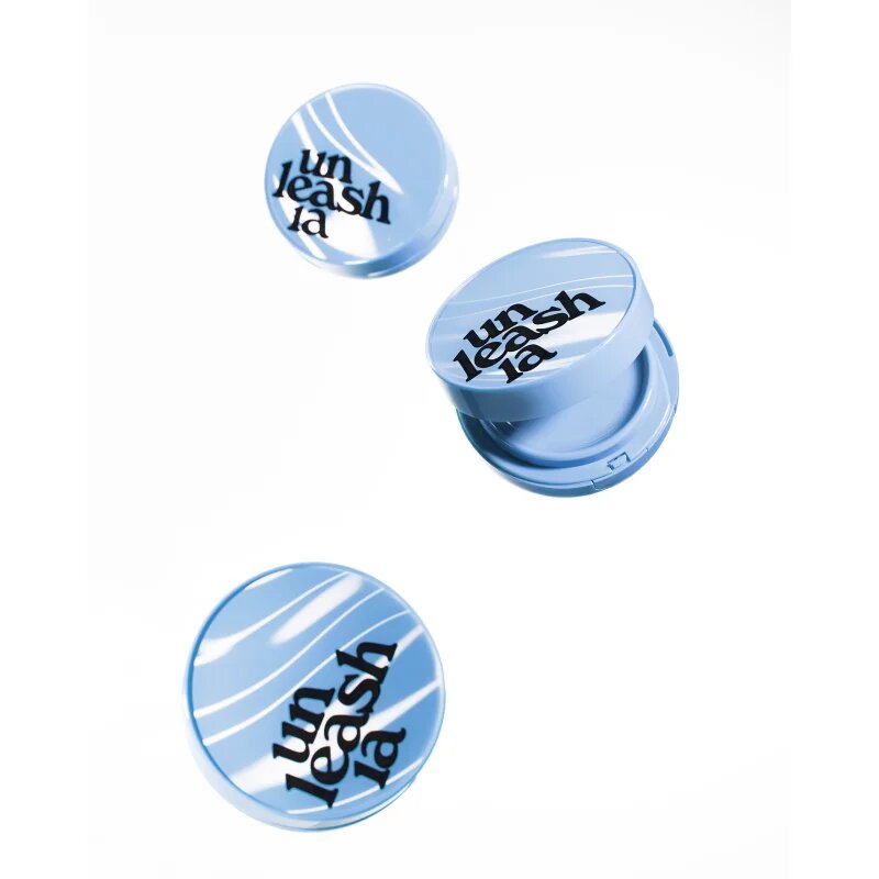 Unleashia Babe Skin Baby Blue Cushion dlouhotrvající make-up v houbičce SPF 40 odstín 21C Baby Cheek 15 g
