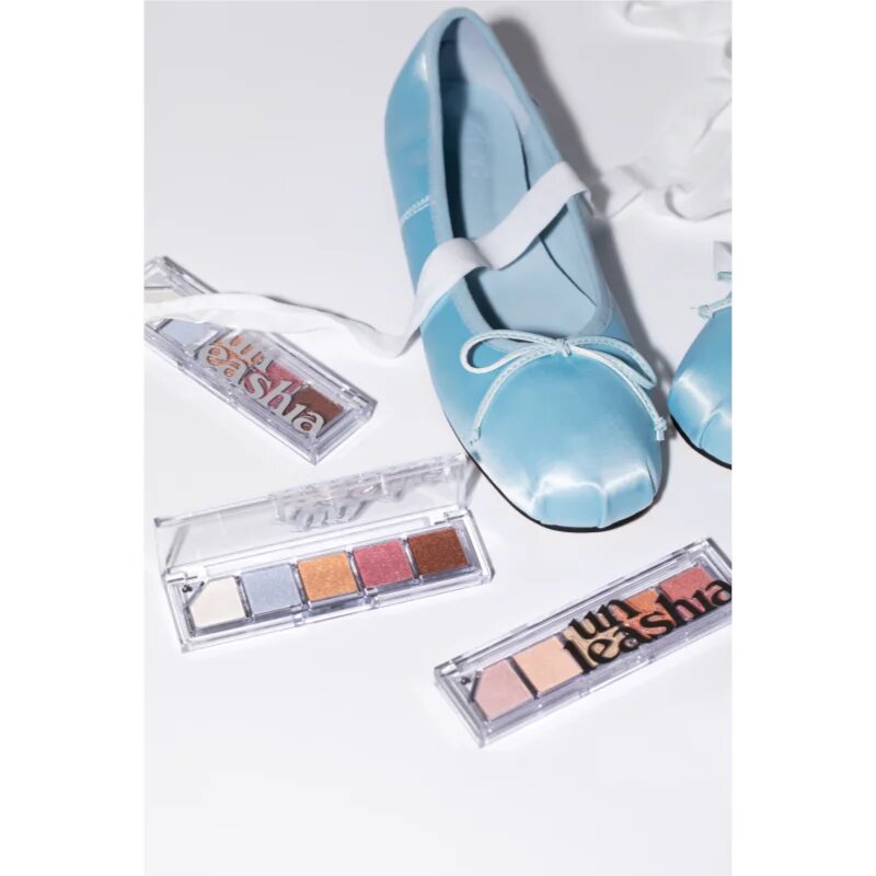 Unleashia Mood Shower Face Palette paletka očních stínů a rozjasňovačů s perleťovým leskem odstín NO.101 Ballerino 1 ks