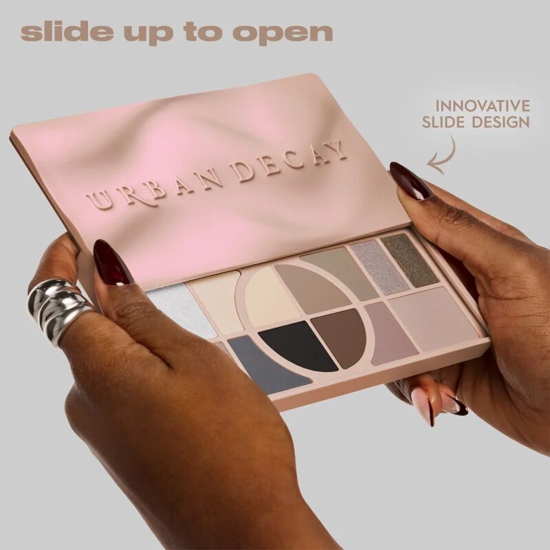 Urban Decay Naked Shaped paletka očních stínů odstín Cool 160.6 g