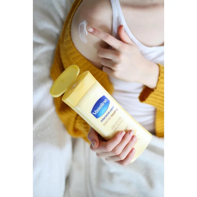 Vaseline Essential Healing hydratační tělové mléko 400 ml